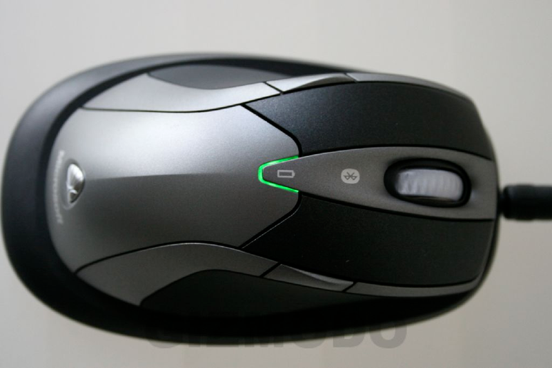 Illustration for article titled Microsoft Ultimate Wireless 7000 Keyboard Hands-On